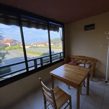 Studio Cabine A 200m De La Plage Avec Piscine, Tennis Et Parking Prive - Fr-1-413-203 Capbreton